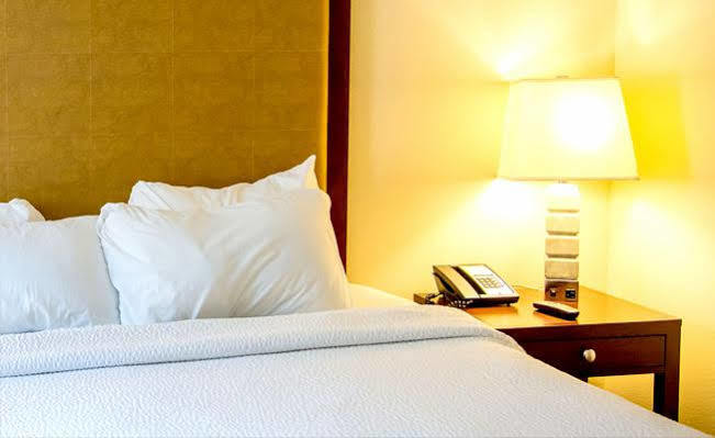 Hotel El Pozo Торремолинос Экстерьер фото