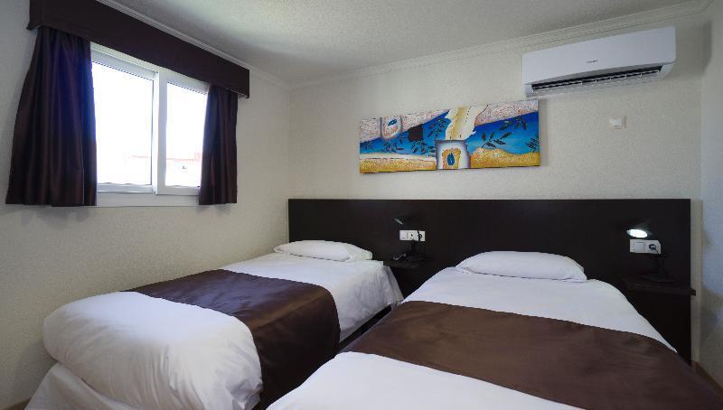 Hotel El Pozo Торремолинос Экстерьер фото